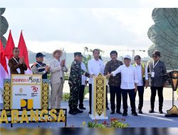 Panglima TNI Dampingi Presiden RI dalam Groundbreaking dan Peresmian Infrastruktur di IKN