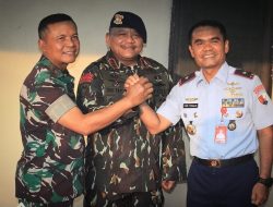 Danrem 031/Wira Bima Berikan Surprise kepada Dansat Brimob Polda Riau dalam Rangka HUT Brimob ke-79